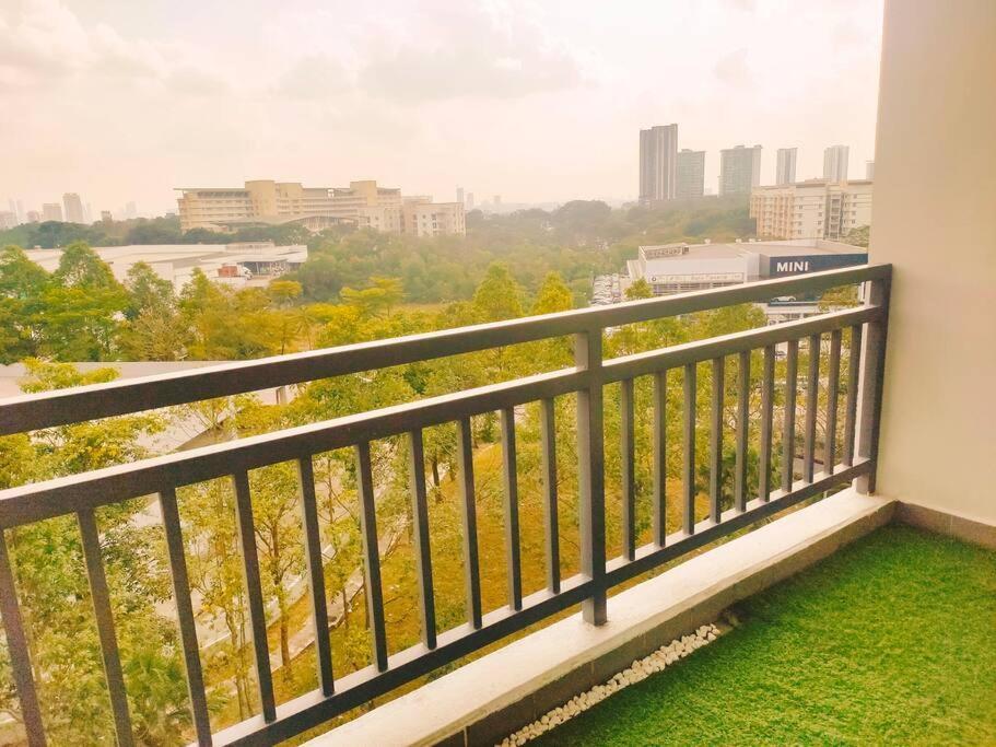 Tcr-jb Tebrau Walk Distance To Ikea Toppen & Aeon Mall Johor Bahru