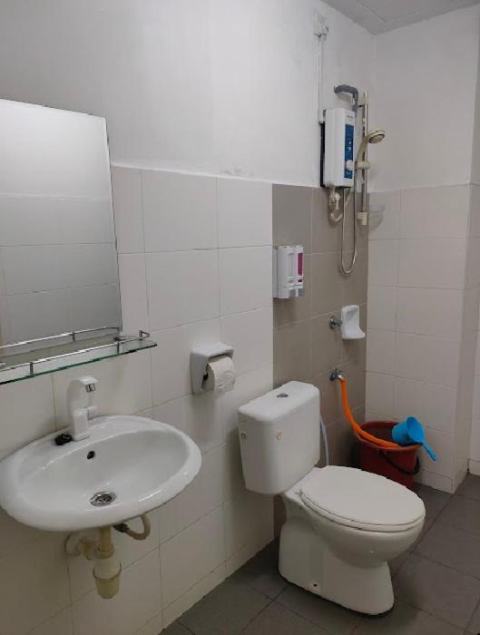 Apartment Tcr-jb Tebrau Walk Distance To Ikea Toppen & Aeon Mall *