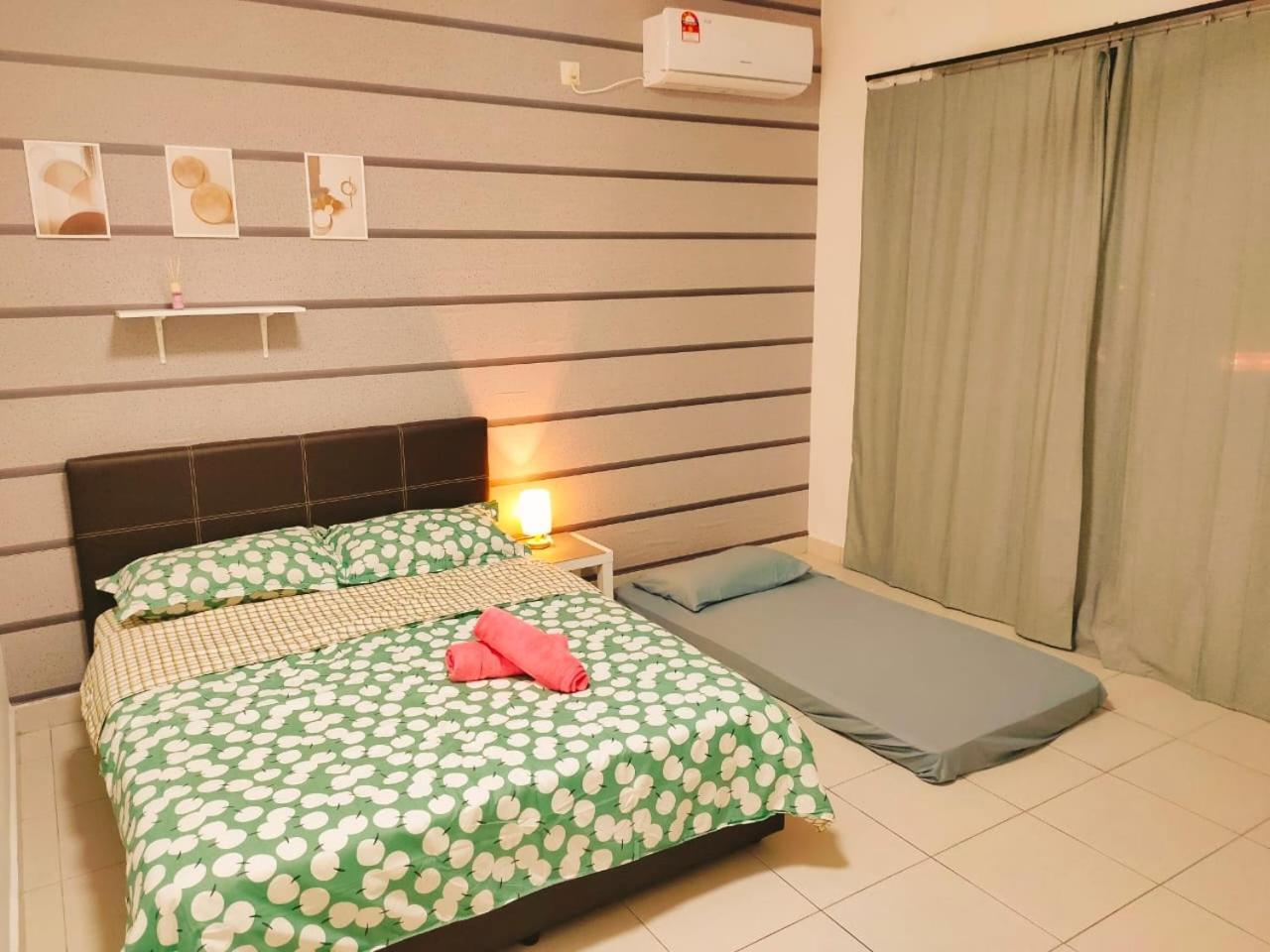 Apartment Tcr-jb Tebrau Walk Distance To Ikea Toppen & Aeon Mall