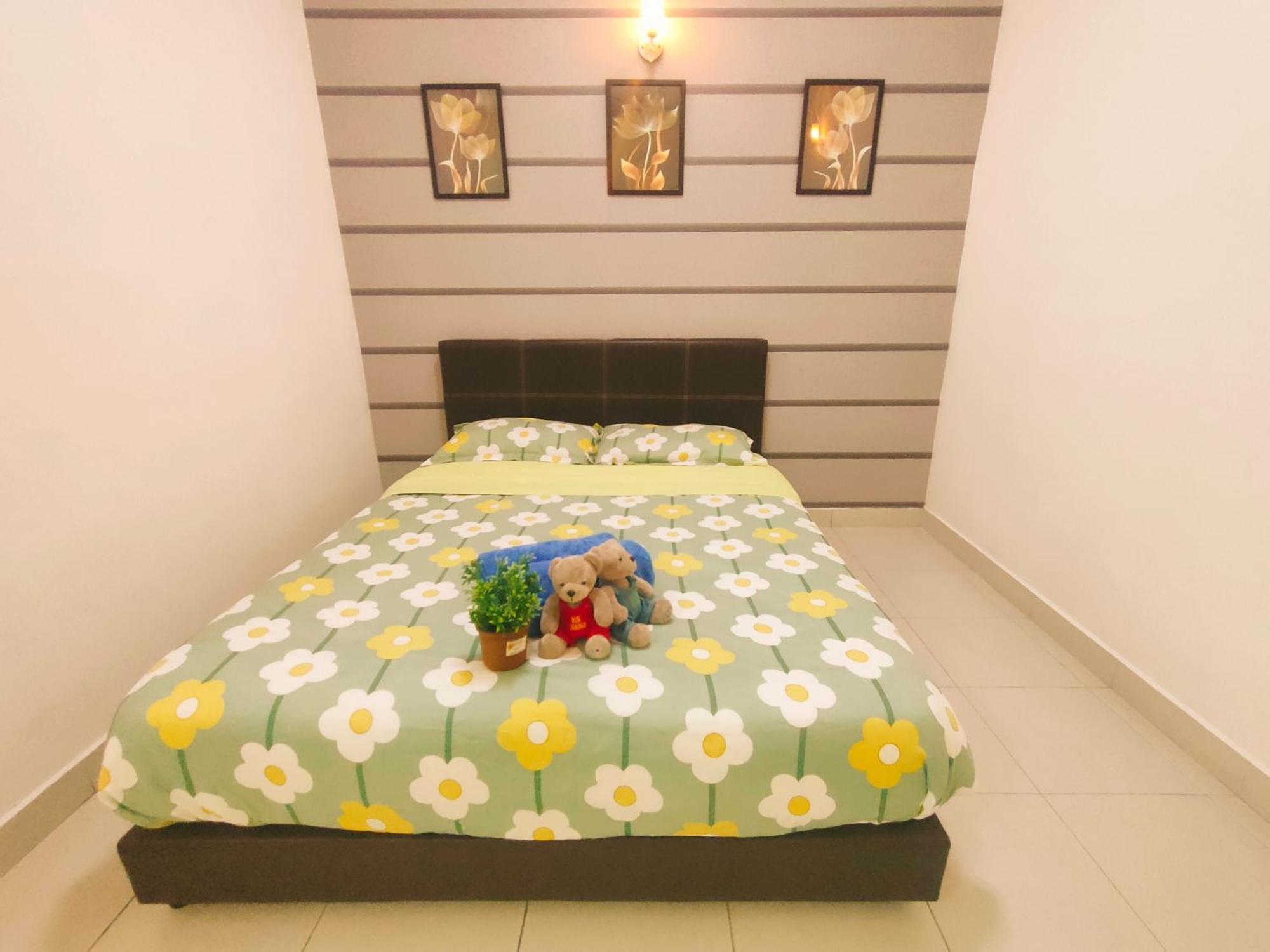 Apartment Tcr-jb Tebrau Walk Distance To Ikea Toppen & Aeon Mall